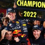 Max Pertimbangkan Untuk Pensiun