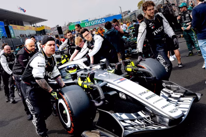 Mengapa Cadillac Terlihat Kuat di Jepang?